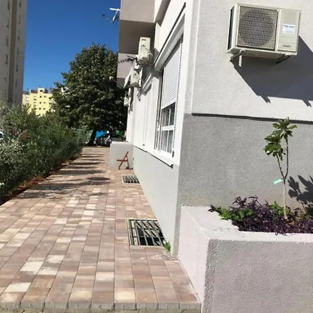 Апартаменты Mikulic Задар