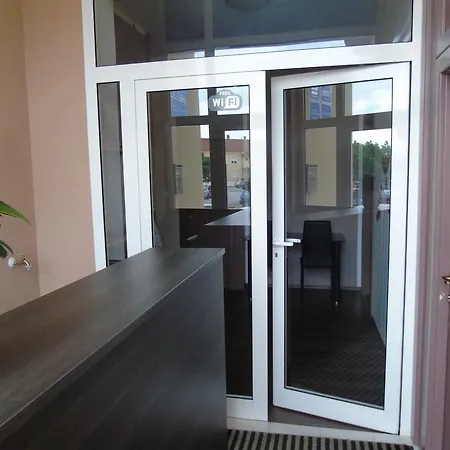 شقة Mikulic زادار