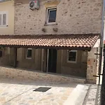 Daire Mikulic Zadar