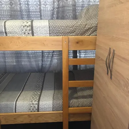 Apartments Mikulic Apartman *