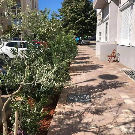 Apartman Apartments Mikulic *